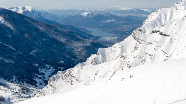 Col de Crévoux et sa splendide vue sur le lac de Serre Ponçon