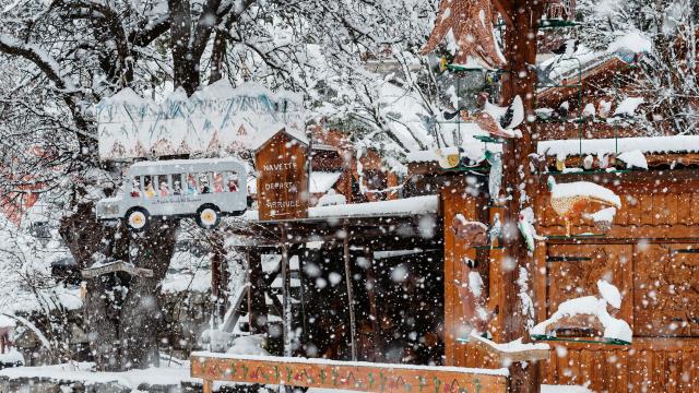 Chutes de neige abondantes dans les villages de Vars