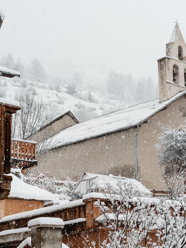 Temple protestant à Vars Saint Marcellin