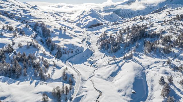 Vue aérienne du Col de Vars.