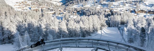 Luge du Caribou, Une luge sur ail alternant vrilles, vagues, sauts et autres chicanes... pour le plaisir de tous