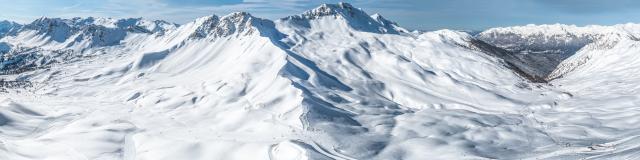 Splendide panorama du domaine skiable de la Forêt Blanche