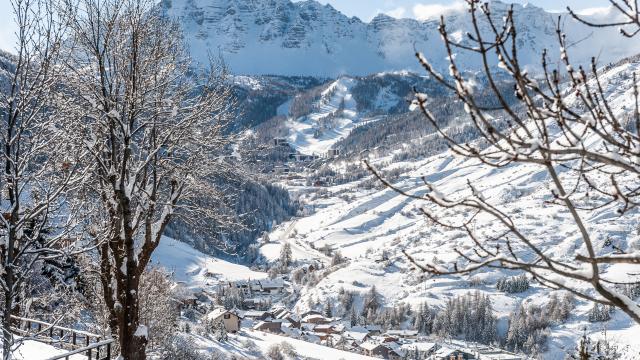 Vars Villages Credit Photo Remi Morel 4 1