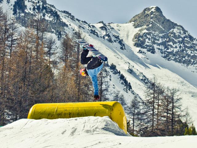 Championnats De France De Snowboard Vars Les Claux